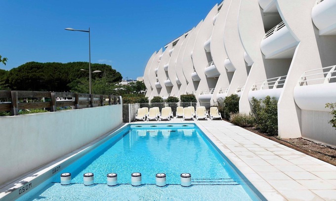 La Grande-Motte Condo | Appartement Equipé | Accès Piscine Saisonnière