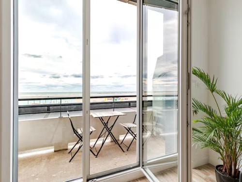 Malo-les-Bains Apartment | Appartement face mer à Malo avec parking privé