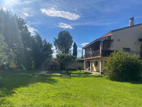 Caumont-sur-Durance Apartment | Appartement