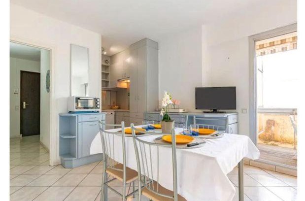Vaux-sur-Mer Apartment | Appartement la Galerne Royan-Pontaillac - plage casino