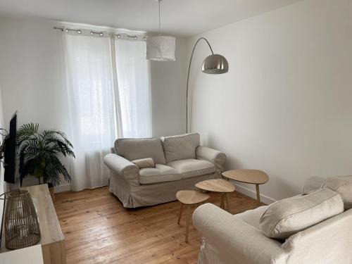 Bort-les-Orgues Apartment | Appartement Louison jusqu'à 4 personnes