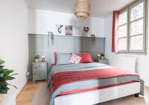 Valence Apartment | Appartement lumineux 1 chambre hypercentre Place St Jean