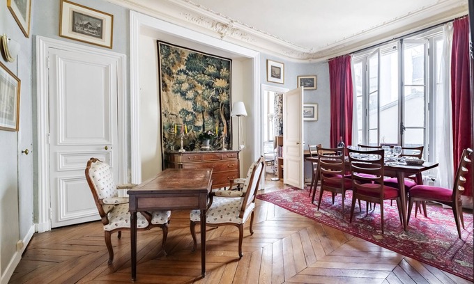 Chaillot Apartment | Appartement Luxe - Arc de Triomphe/champs Elysées
