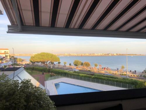 La Rochelle Apartment | Appartement moderne avec terrasse et vue mer - La Rochelle - FR-1-535-47