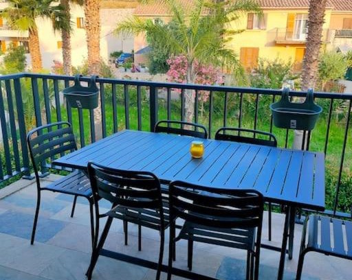 Saint-Florent Apartment | Appartement neuf avec balcon et 2 chambres