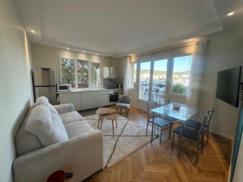 Le Suquet Apartment | APPARTEMENT QUAI SAINT PIERRE