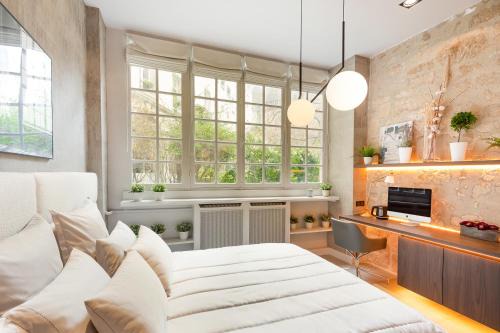 Saint-Gervais Apartment | Appartement SAINT-GERVAIS -The Stay Le Marais - Amazing high end renovated accommodation HOTEL DE VILLE
