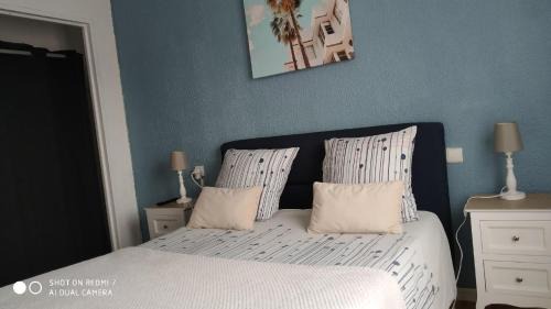 Bas-Vernet Apartment | APPARTEMENT T2 ,1 chambre,Parking,balcon,vue montagne,près arrêt bus et centre ville