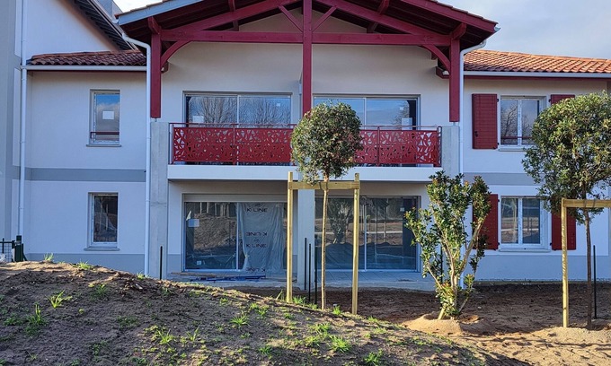 Soustons Apartment | Appartement T2 Avec Jardin à Soustons, Proche des Lacs et des Plages