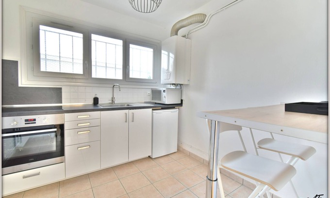 Cimetiere de l'Est Apartment | Appartement T3 Chateaugiron/st Hélier