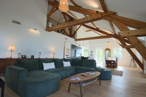 Tresserve Apartment | Appartement T5 145m2 4 chambres, vue lac climatisé