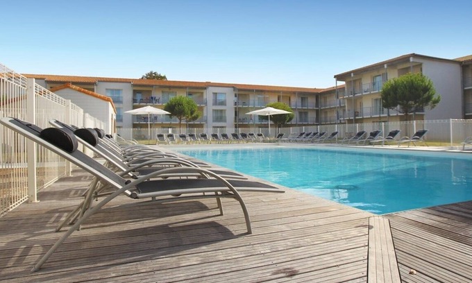 Lagord Condo | Appt cosy au calme | Centre bien-être & piscine