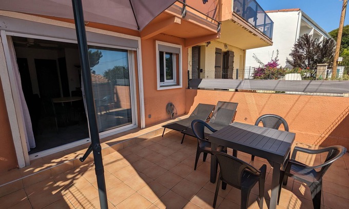 La Franqui Apartment | Appt Leucate- La Franqui. 3 rooms, beach at 50 m, Terrace, free Wifi,