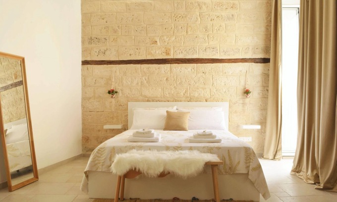 Bari City Centre Apartment | Apricot House. In the heart of the old town.