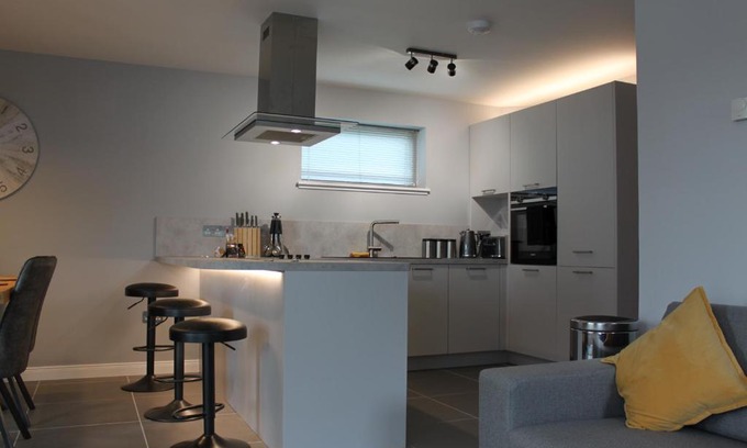 Kirkwall Apartment | Apt 1, Frasers Close, Kirkwall