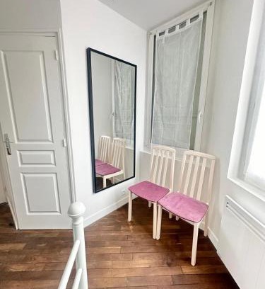 Drancy Apartment | Apt 15 min CDG - Stade de France