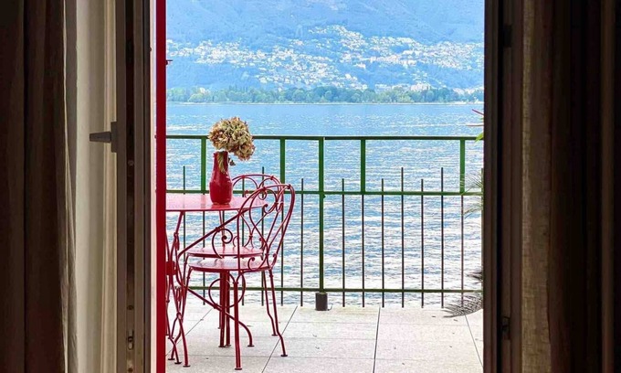 Gambarogno Apartment | Apt 2 links, Casa Giuseppe, Gerra Gambarogno, TI