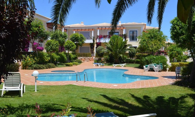 Porto de Mos Apartment | Apt. Jardim, with communal pool & private garden