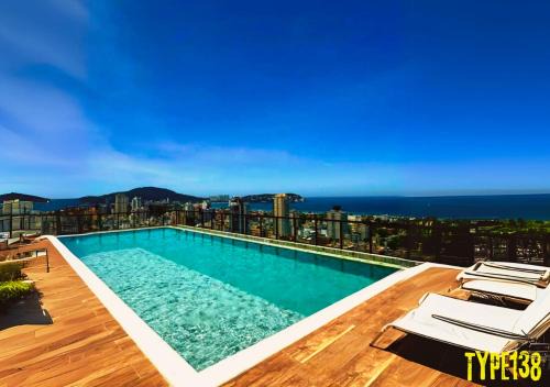 Enseada Apartment | Apto Incrível - Piscina no Rooftop - Vista Mar - 600m Praia Enseada