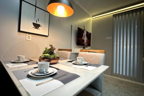 Floresta Apartment | Apto no centro de Gramado com piscina aquecida