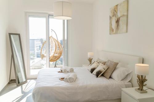 Municipio 2 Apartment | ApuliaLux - Exclusive and Modern City view, private parking