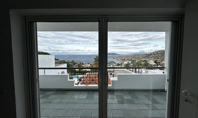 Palaia Fokaia Villa | Aqua Blue Villa in Sounio Athens