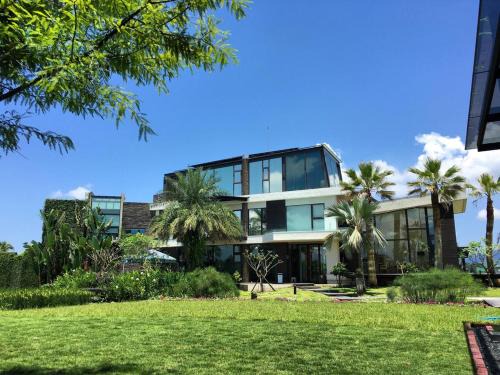 Dongshan Bed & Breakfast | Aqua Star Villa Homestay