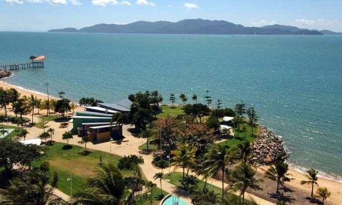 North Ward Hotel | Aquarius on the Beach