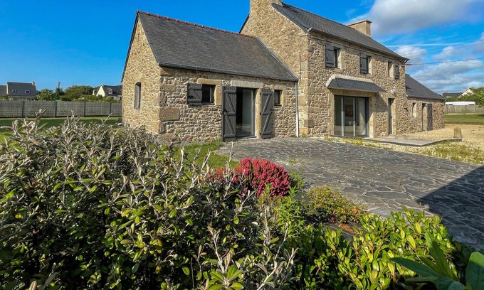 Landeda House | AR PENNITI - Pretty stone house near the beach