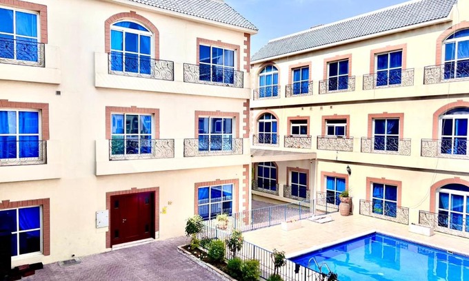 Mirdif Apartment | Arav Khan Royalty House