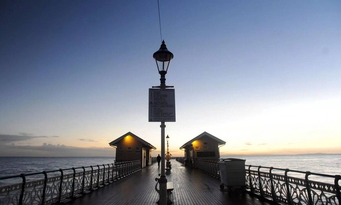 Penarth Apartment | Archer Road, Penarth Free parking