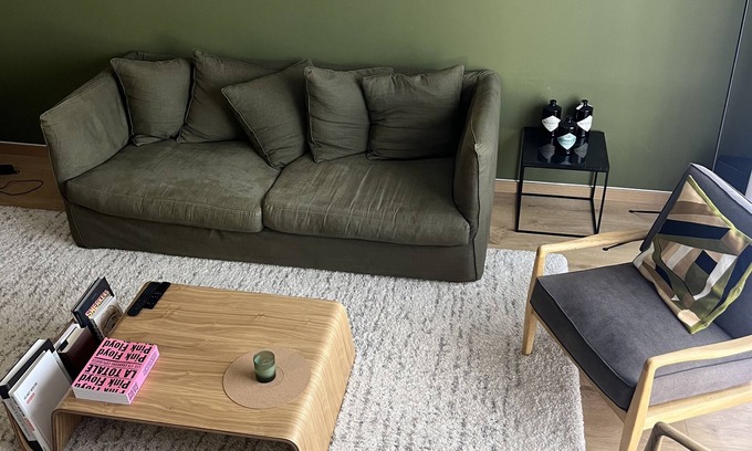 Rognes House | Architect-designed house with swimming pool