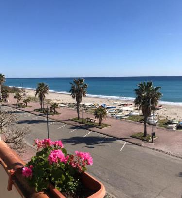 Ardore Marina Apartment | Ardore, vacanze sul mare