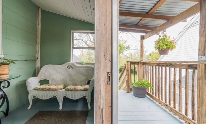 Rock Hill Apartment | Area 52 Apartment - Walking Distance from Fountain Park