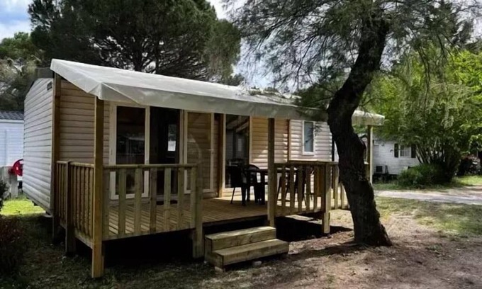 Villeneuve-les-Maguelone House | Arnel Campsite * - Mobile home Riviera Sun - 32m2 - 2 bedrooms 4 people