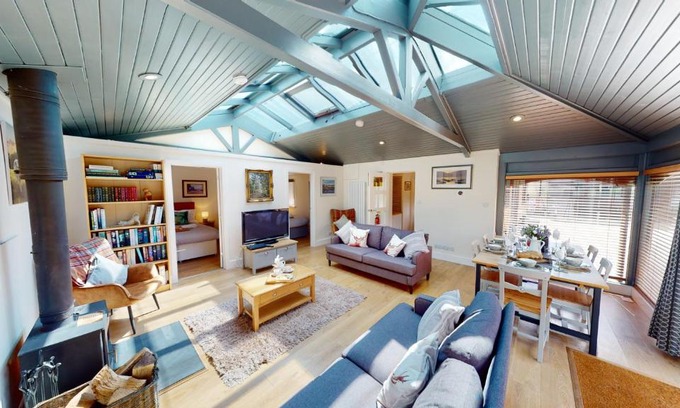 New Forest District House | Arniss Lodge