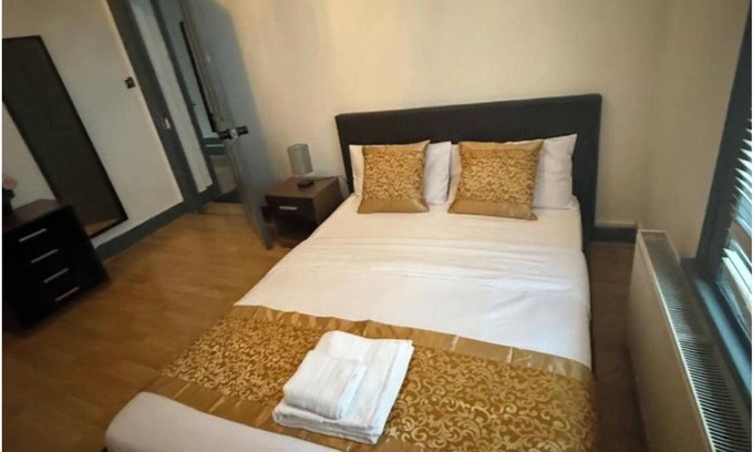 Highbury West Bed & Breakfast | Arsenal Stadium home for