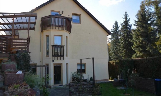 Gittersee Apartment | Art collector