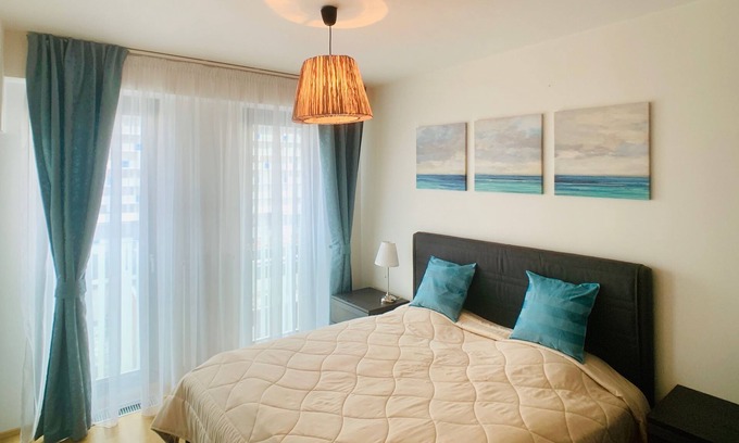 Prague 3 Apartment | ART Garden Towers Prague