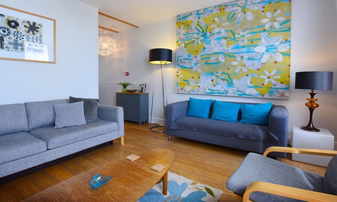 Canterbury House | Arthouse@The Old Fire Station