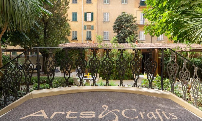 San Lorenzo Bed & Breakfast | Arts & Crafts Luxury Suites