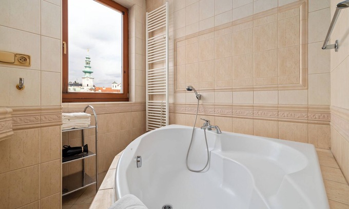 Old Town Apartment | ARYA- nice 2-bedroom apartment with breathtaking 360° view