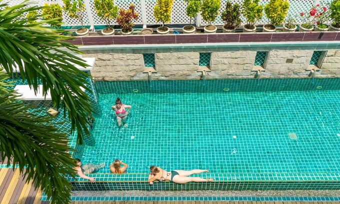 Embassy District Hotel | At Ease Saladaeng by AETAS