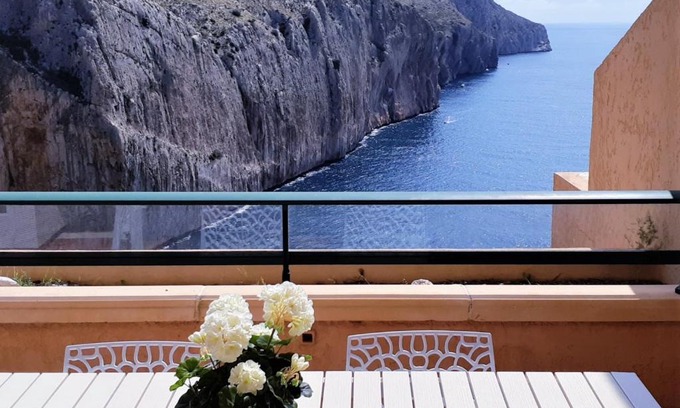 Pueblo Mascarat Apartment | Atico con Impresionantes Vistas