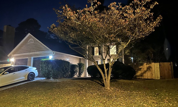 Decatur House | ATLANTA METRO CENTRAL LOCATION 5 MINUTES FROM THE CITY , BUCKHEAD STONE MOUNTAI