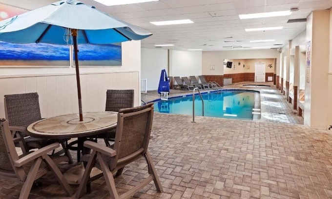 Ormond Beach Hotel | Atlantic Coast Condo Near Fishing Piers, Dining & Local Attractions