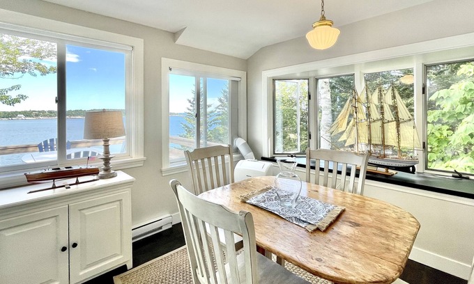 East Boothbay Cottage | Atlantic Edge - Renovated Oceanfront with Stunning Views in East Boothbay!