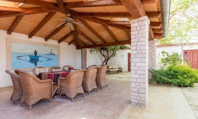 Premantura House | Atrio Giardino