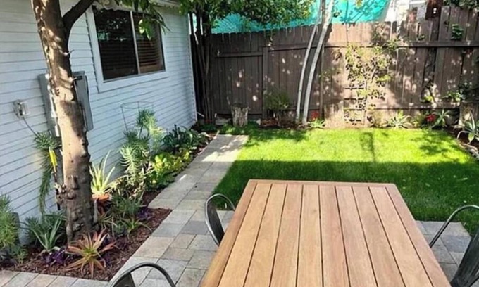 Atwater Village House | Atwater Village a Quiet Getaway- Stocked with Parking a Backyard and Laundry.