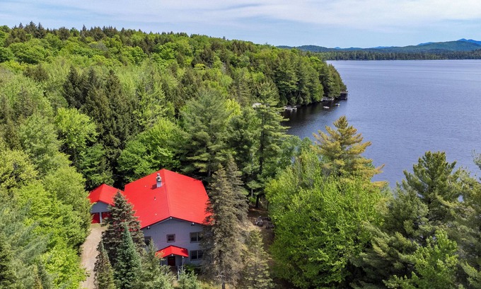 Saranac Lake House | Audubon House on Upper Saranac Lake- Perfect Lakeside Retreat!